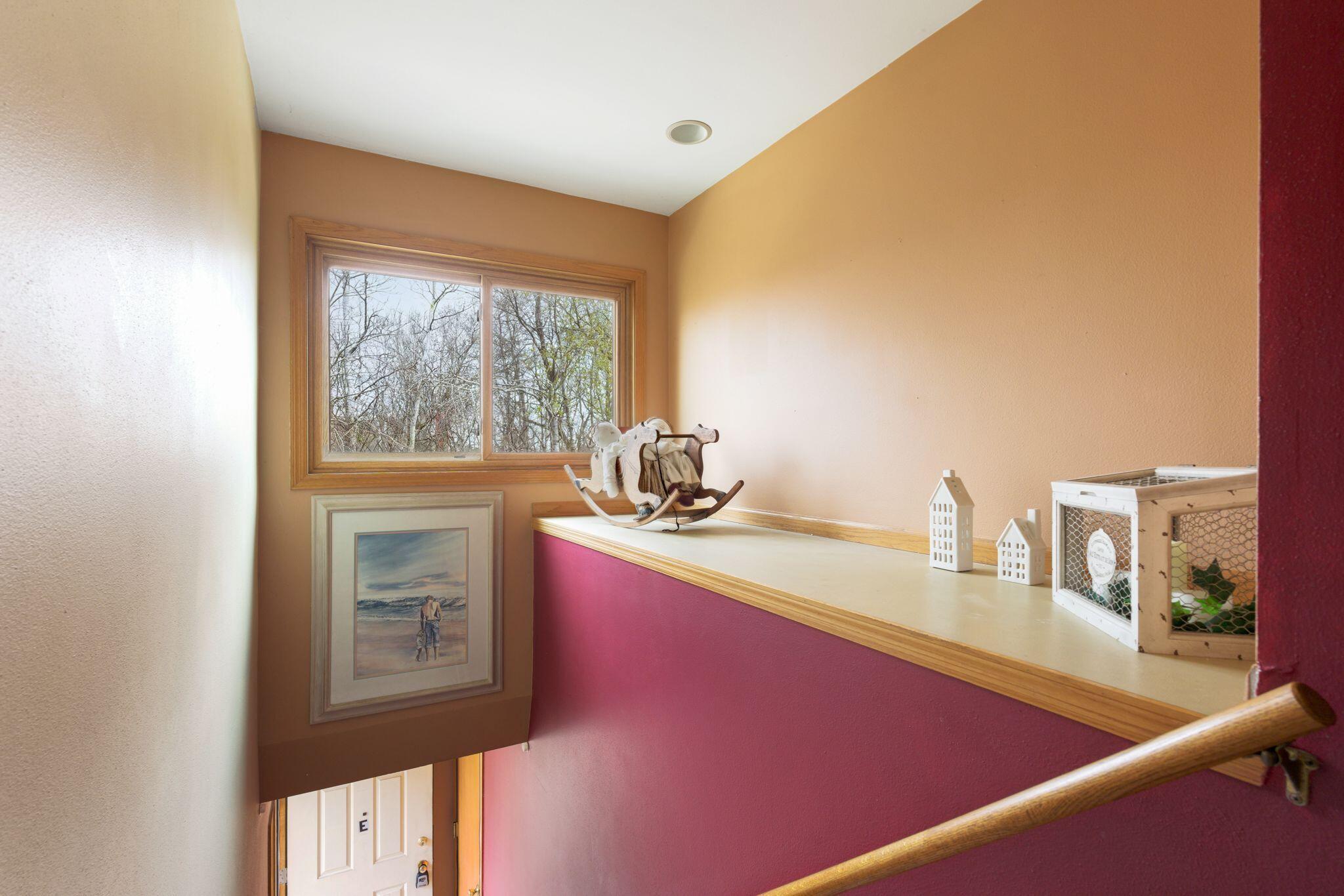2112 Woodburn Road, Unit E Waukesha, WI 53188 - Photo 3 of 24 Entryway