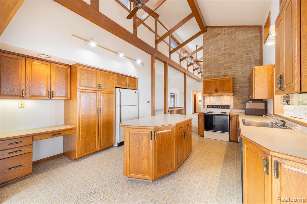 27981 Elba Road Grosse Ile, MI 48138 - Photo 23 of 56 Gallery Image 23