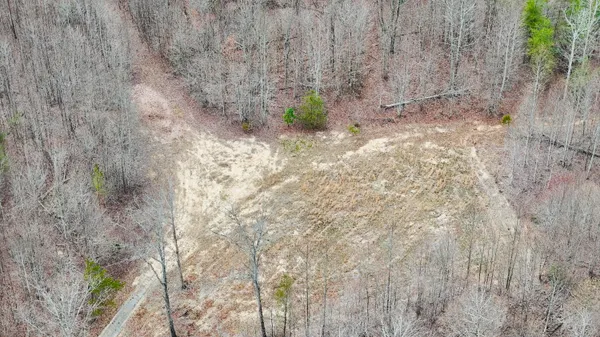 $395,000 | 833 Coke Bowman Road, Soddy Daisy, TN 37379