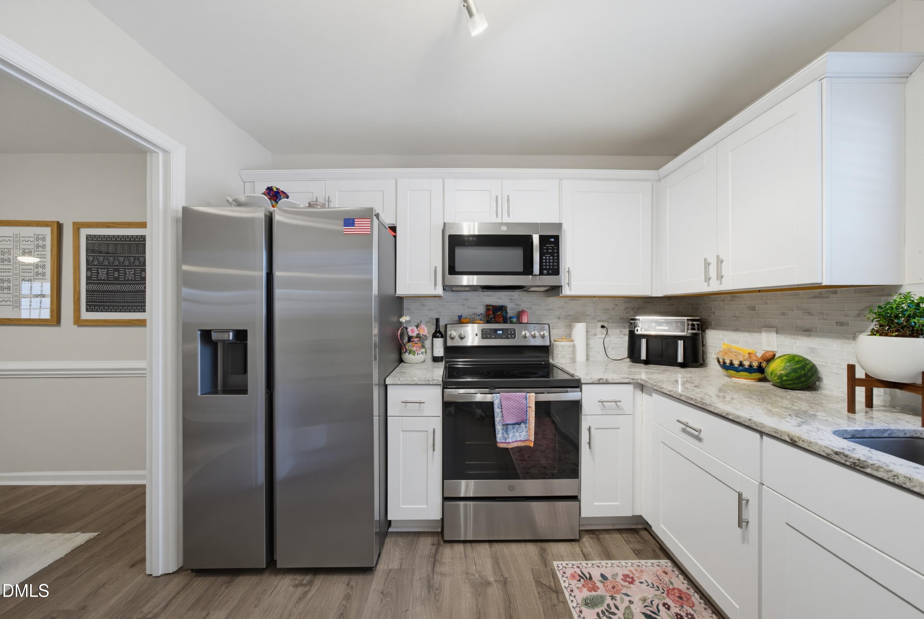 6413 New Market Way Raleigh, NC 27615 - Photo 7 of 30 DSC03807