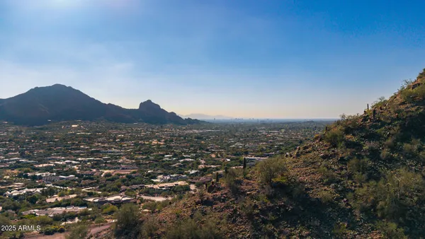 $5,000,000 | 7045 North Invergordon Road, Unit W, Paradise Valley, AZ 85253