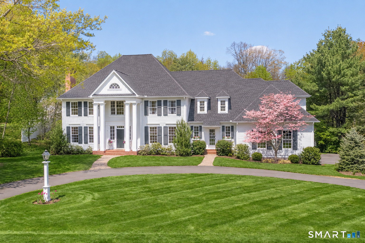6 Timothy Way Avon, CT 06001 - Photo 1 of 38