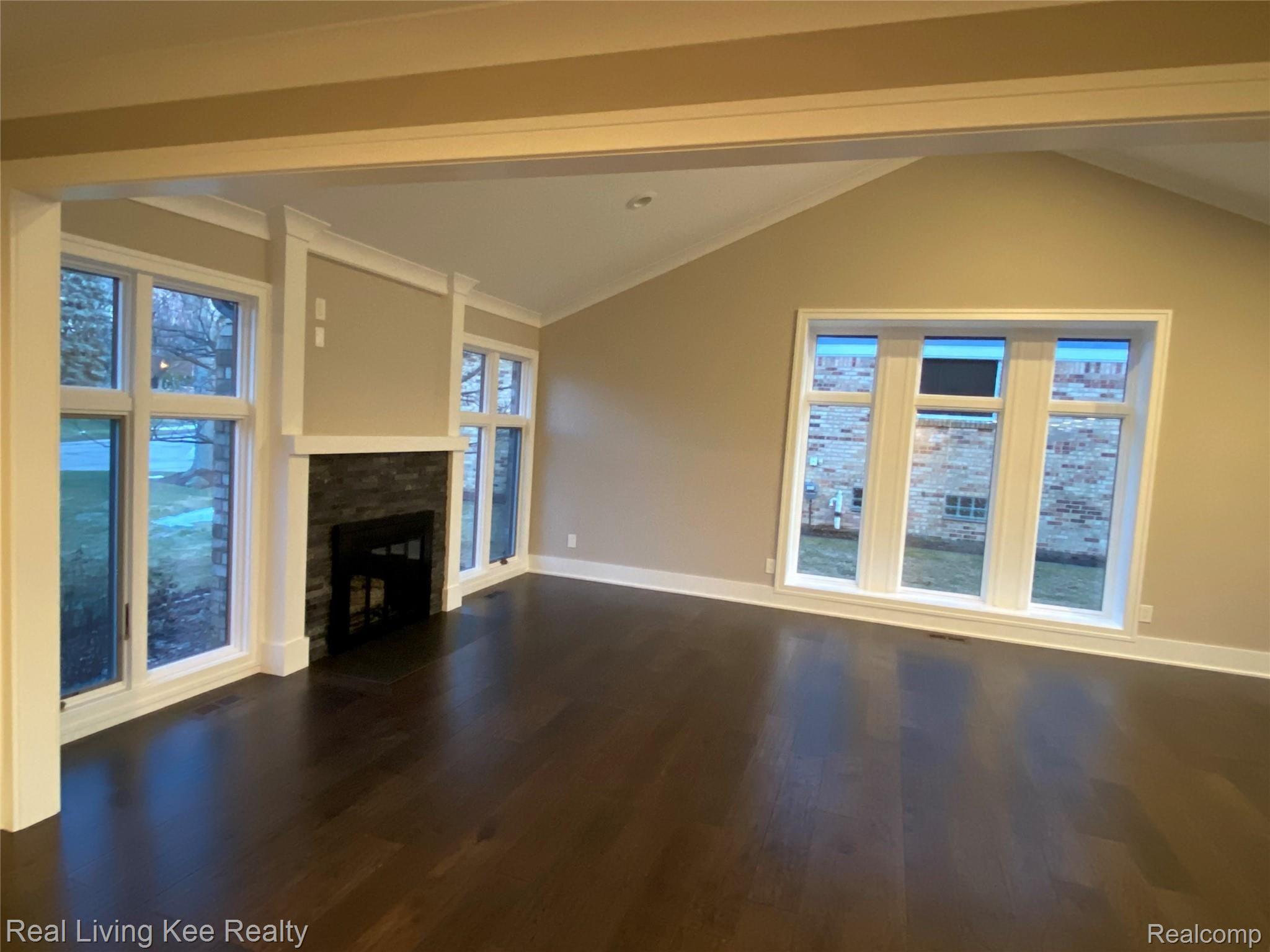 799 Snowmass Drive Rochester, MI 48309 - Photo 11 of 61 IMG-8126.jpg