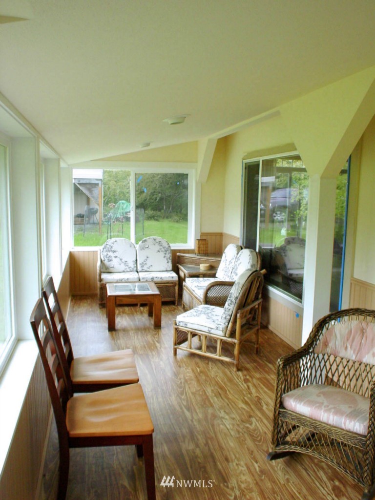 18331 McLean Road Southwest Vashon, WA 98070 - Photo 10 of 13