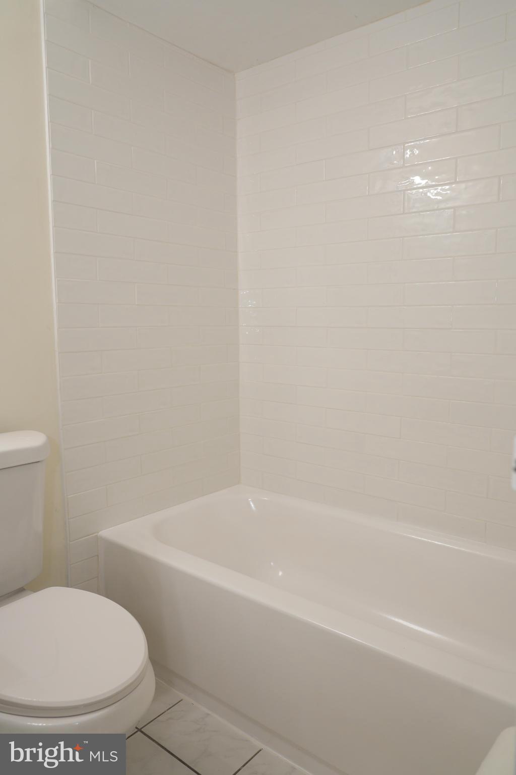 4501 Logsdon Drive, Unit 2 Annandale, VA 22003 - Photo 25 of 33