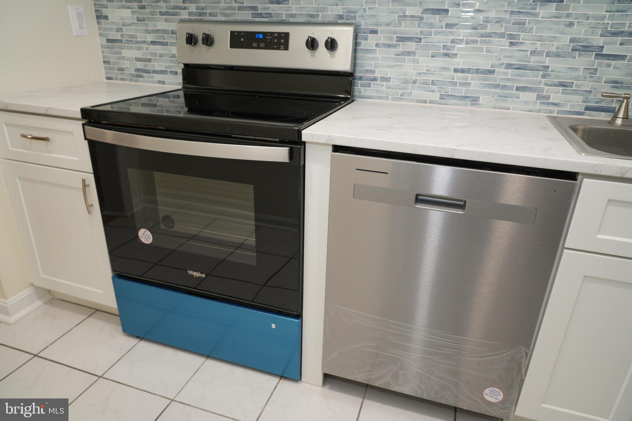 4501 Logsdon Drive, Unit 2 Annandale, VA 22003 - Photo 7 of 33