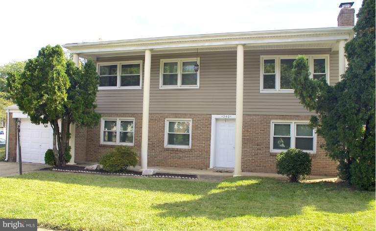 13401 Delaney Road Woodbridge, VA 22193 - Photo 1 of 15 Exterior (Main)
