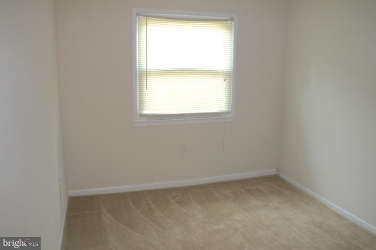 13401 Delaney Road Woodbridge, VA 22193 - Photo 7 of 15 Bedroom