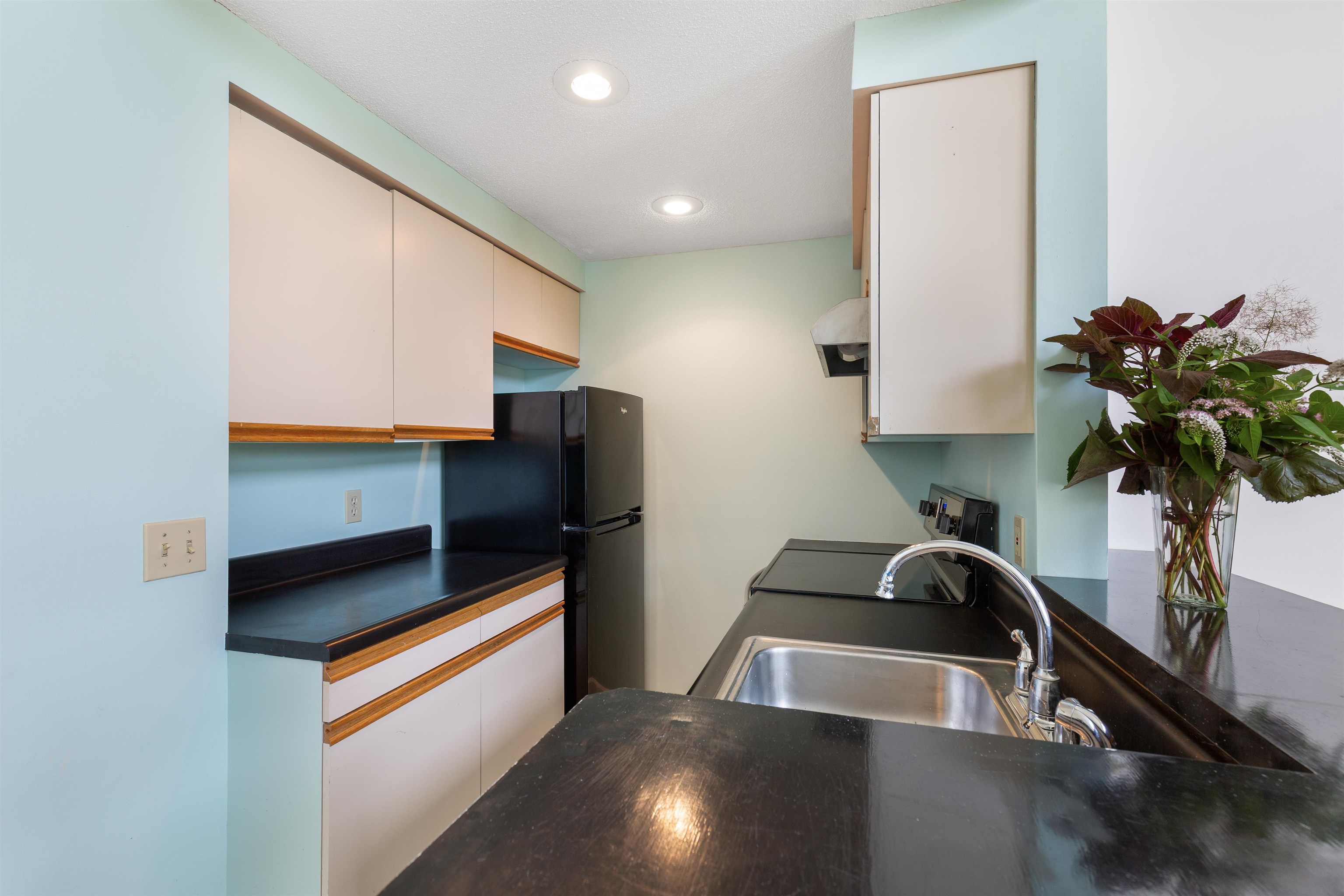 16 Hemlock Ridge Drive, Unit 204 Hartford, VT 05001 - Photo 7 of 19