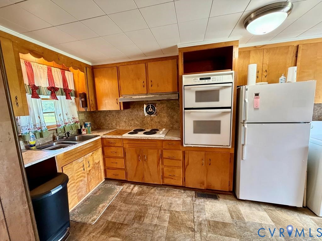 2392 Hampton Hall Road Callao, VA 22435 - Photo 18 of 32 Gallery Image 18
