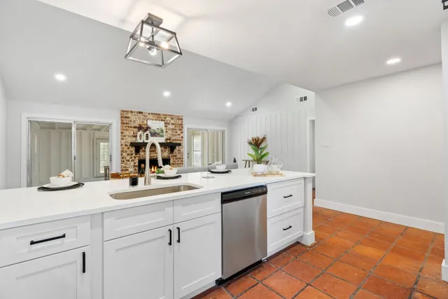 $600,000 | 7503 Berkman Drive, Austin, TX 78752