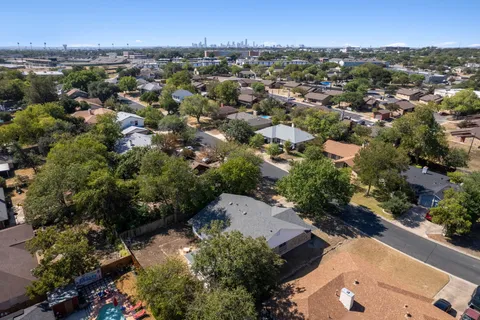 $570,000 | 7503 Berkman Drive, Austin, TX 78752
