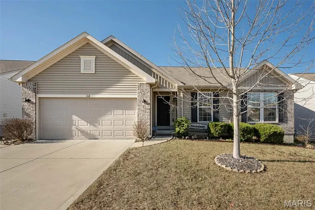 $419,900 | 114 San Marino Parkway, Fenton, MO 63026