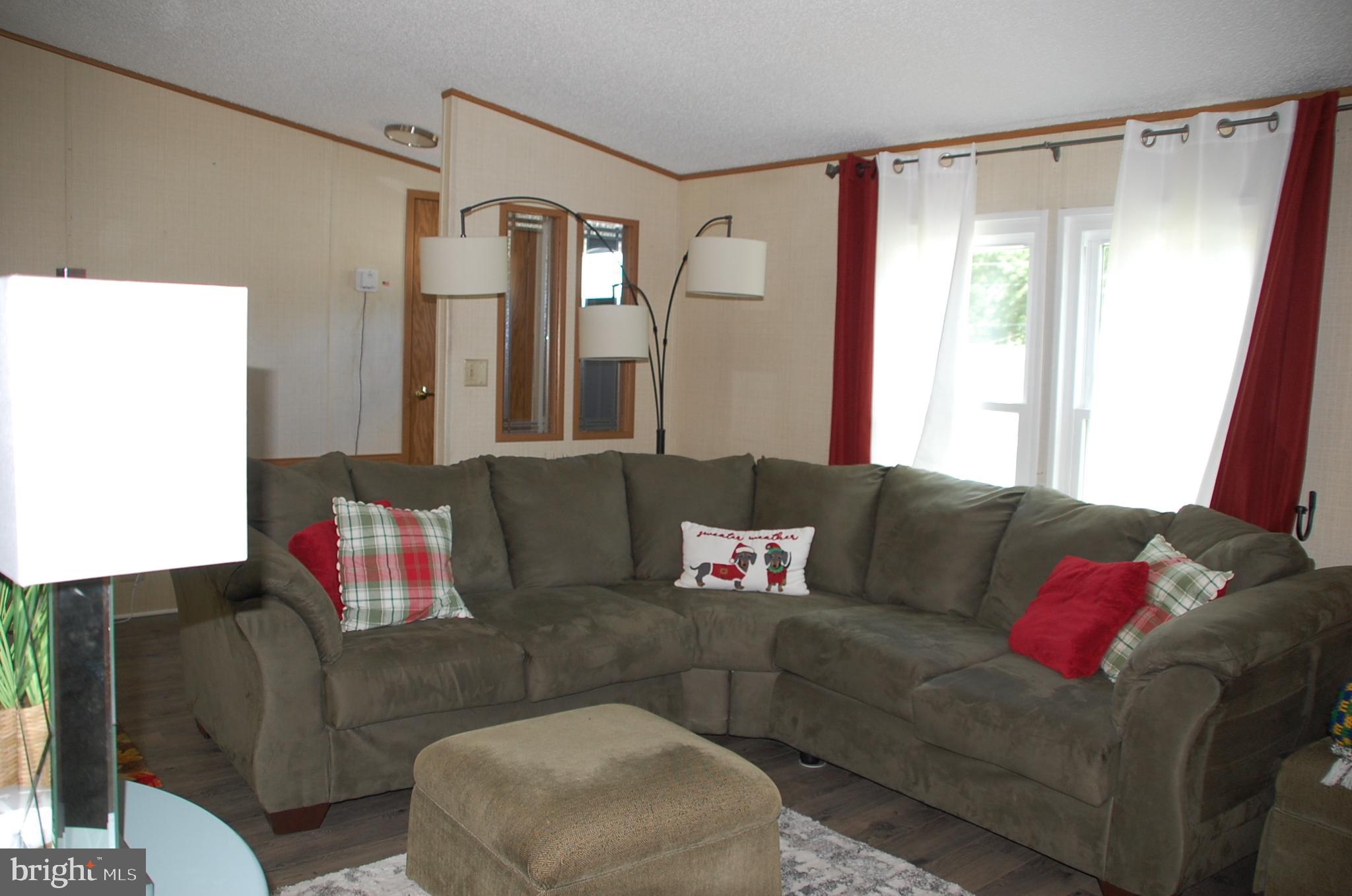 10505 Cedarville Road Brandywine, MD 20613 - Photo 8 of 36 LR Different View