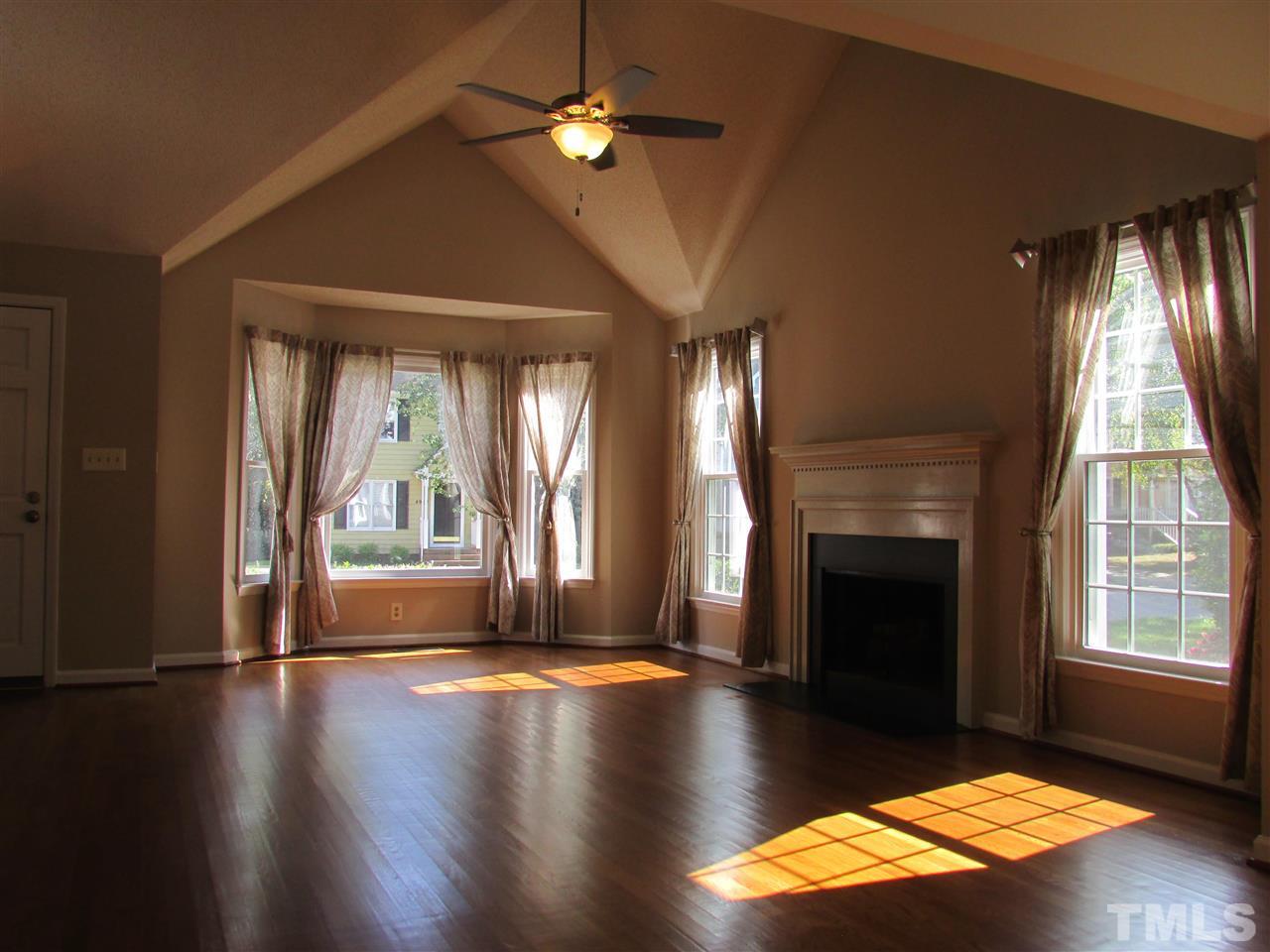 4937 Royal Adelaide Way Raleigh, NC 27604 - Photo 4 of 28 Gallery Image 4