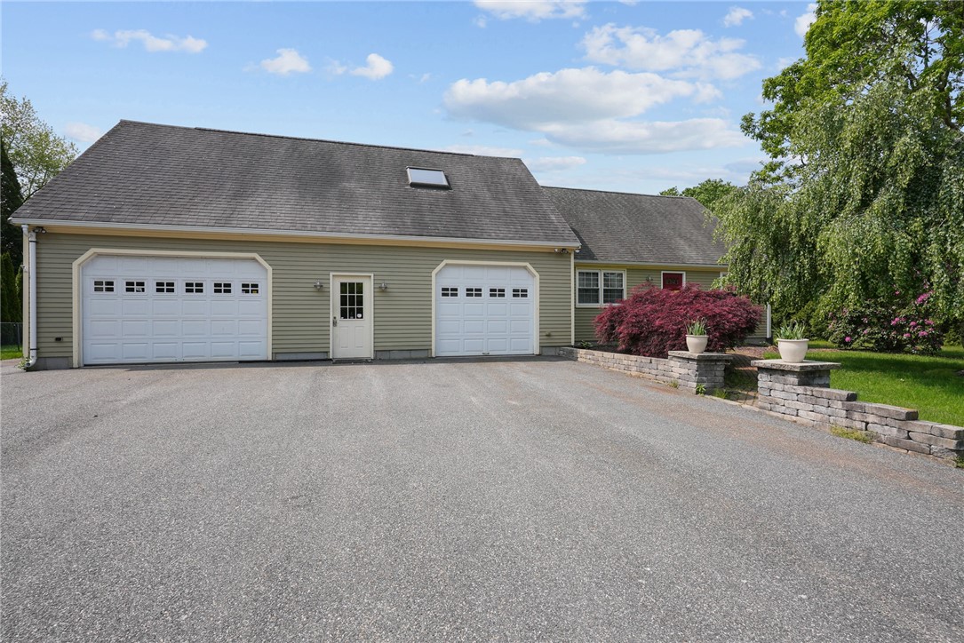 26 Ridgeside Lane Tiverton, RI 02878 - Photo 33 of 34 Gallery Image 33