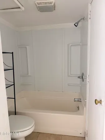 $3,000 | 786 New Scotland Avenue, Albany, NY 12208
