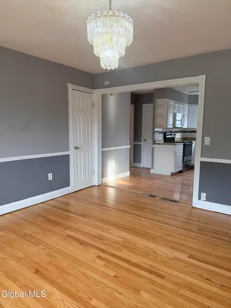 $3,000 | 786 New Scotland Avenue, Albany, NY 12208
