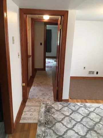 $900 | 410 East Main Street, Unit B, Warrenton, MO 63383