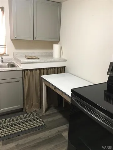 $900 | 410 East Main Street, Unit B, Warrenton, MO 63383