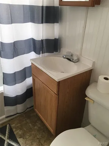 $900 | 410 East Main Street, Unit B, Warrenton, MO 63383