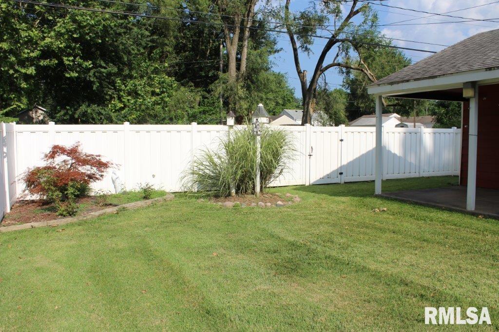 2518 South Walnut Street Springfield, IL 62704 - Photo 28 of 29