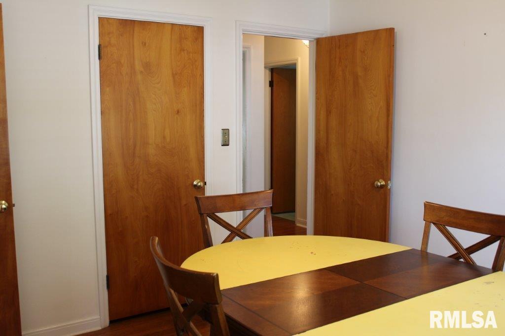 2518 South Walnut Street Springfield, IL 62704 - Photo 6 of 29