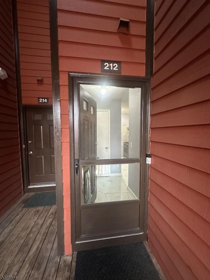 212 Village Commons Flemington, NJ 08822 - Photo 13 of 17