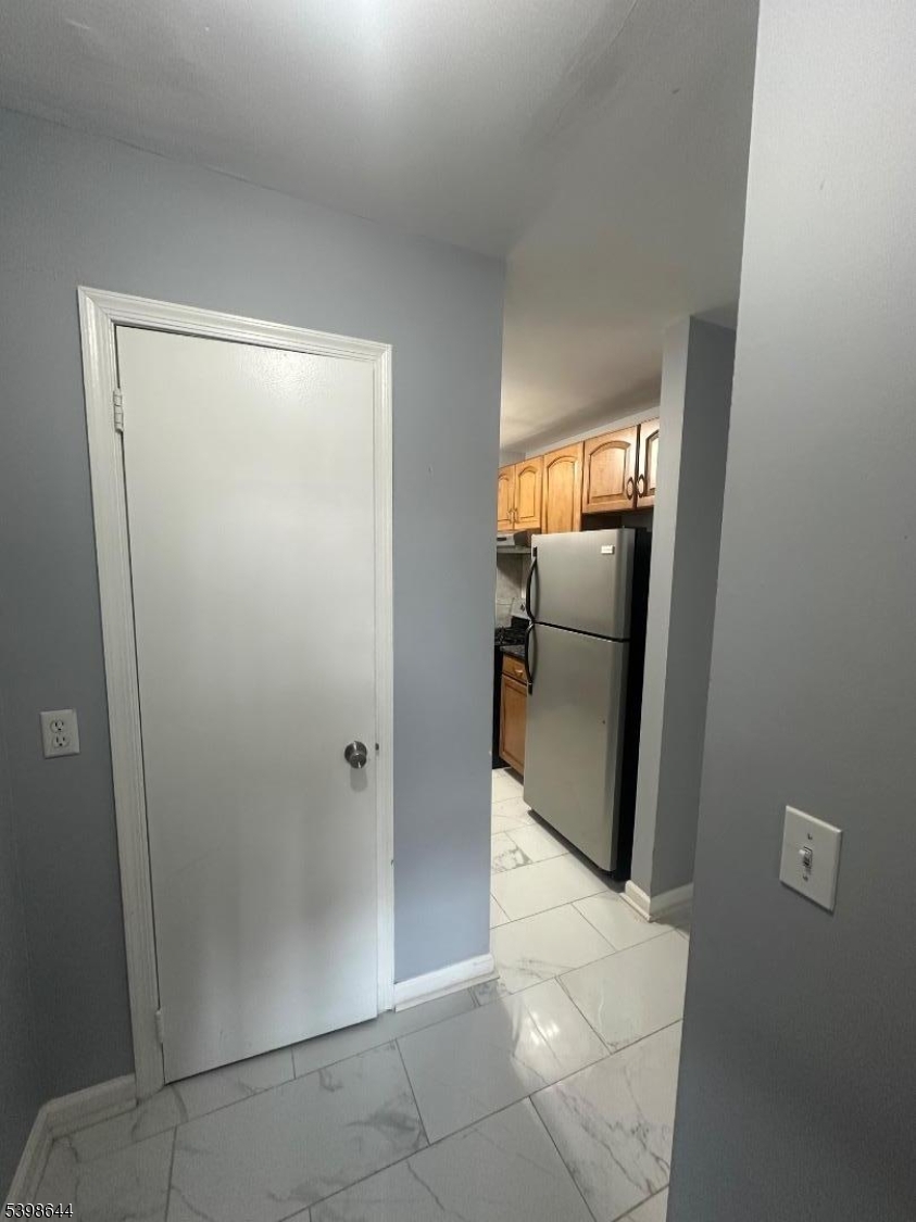 212 Village Commons Flemington, NJ 08822 - Photo 9 of 17 a view of a room