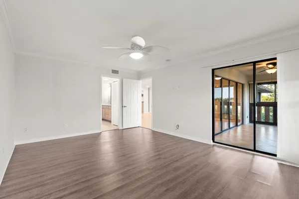 $275,000 | 160 Southeast St Lucie Boulevard, Unit 402A, Stuart, FL 34996