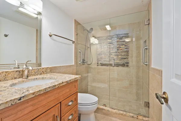 $275,000 | 160 Southeast St Lucie Boulevard, Unit 402A, Stuart, FL 34996