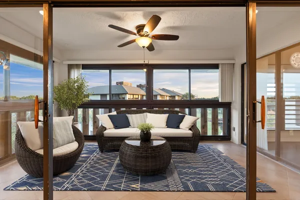 $275,000 | 160 Southeast St Lucie Boulevard, Unit 402A, Stuart, FL 34996