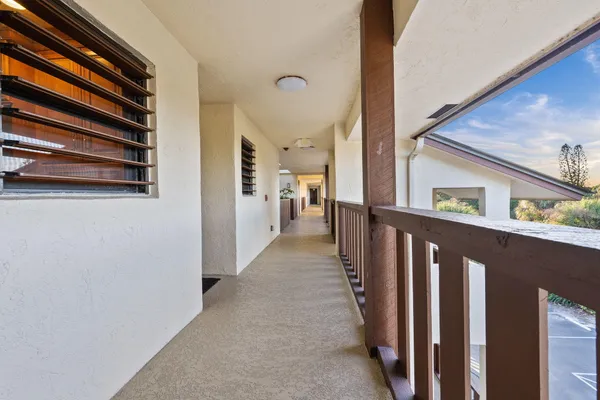 $275,000 | 160 Southeast St Lucie Boulevard, Unit 402A, Stuart, FL 34996