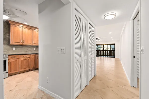 $275,000 | 160 Southeast St Lucie Boulevard, Unit 402A, Stuart, FL 34996