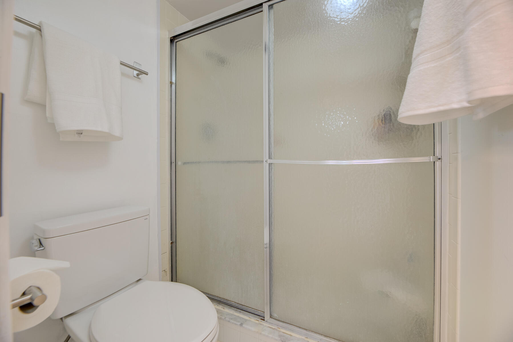 1915 Lavers Circle, Unit E103 Delray Beach, FL 33444 - Photo 12 of 41 Photo-28