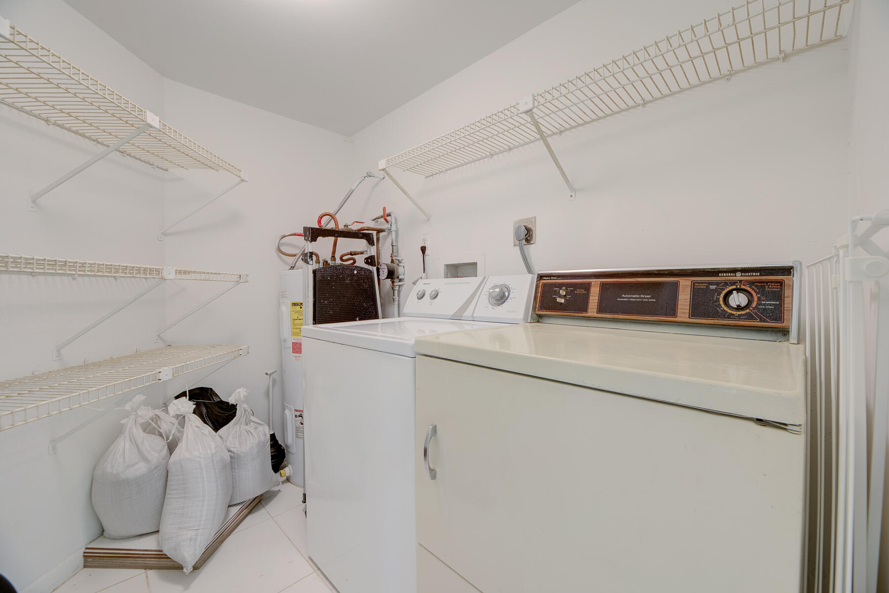 1915 Lavers Circle, Unit E103 Delray Beach, FL 33444 - Photo 17 of 41 Photo-21