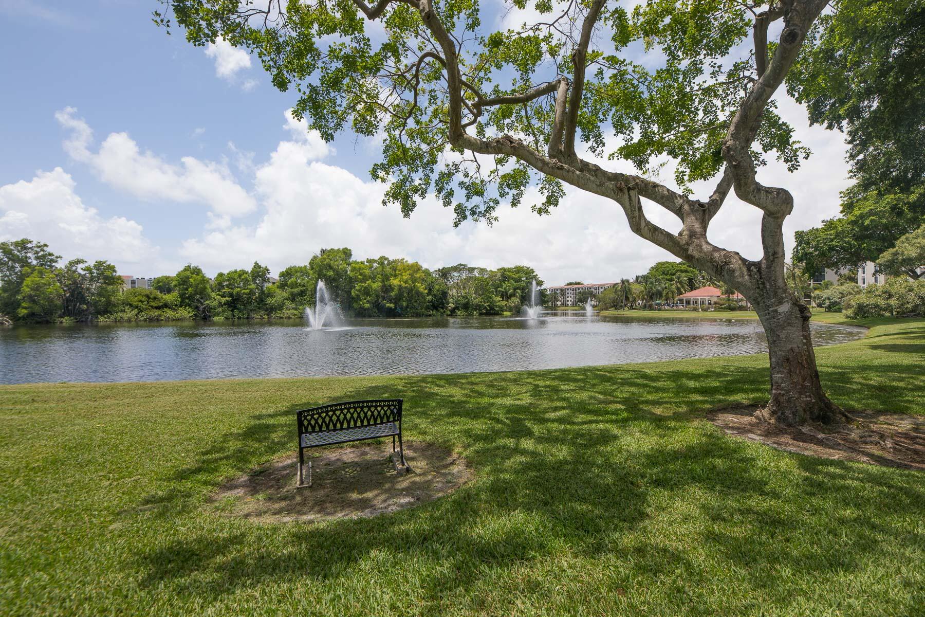 1915 Lavers Circle, Unit E103 Delray Beach, FL 33444 - Photo 27 of 41 Photo-43