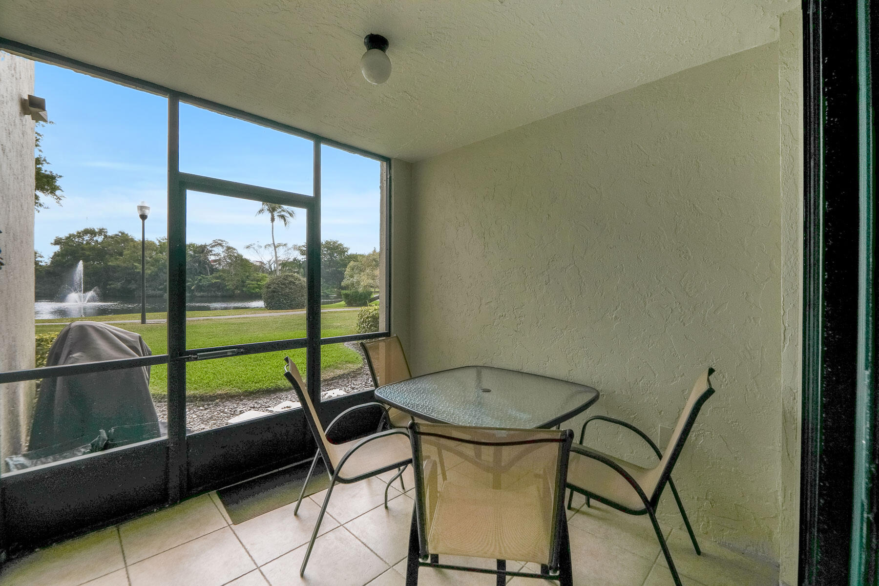 1915 Lavers Circle, Unit E103 Delray Beach, FL 33444 - Photo 5 of 41 Photo-34