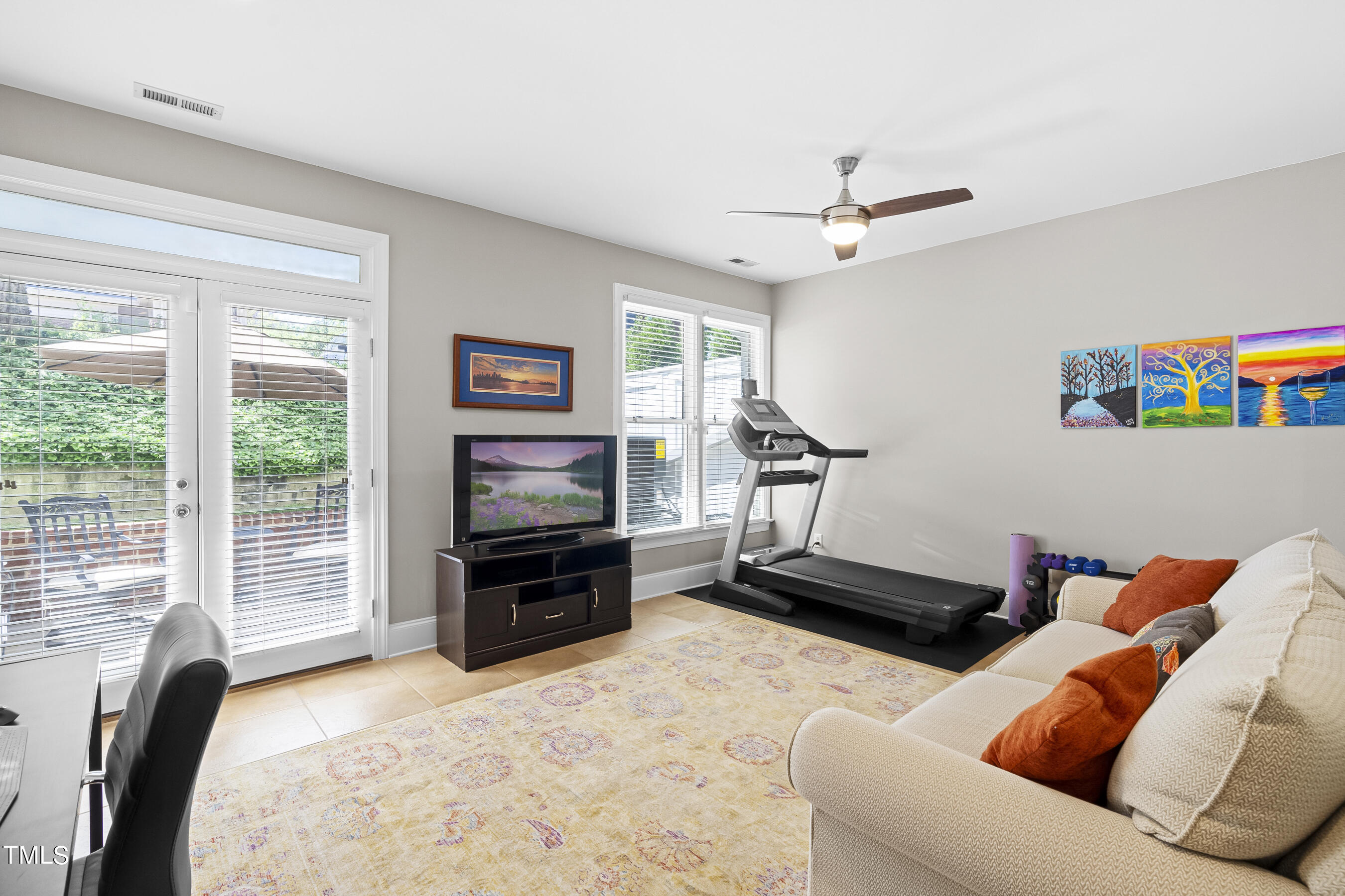 701 West Lane Street, Unit 102 Raleigh, NC 27603 - Photo 33 of 41 DSC07868