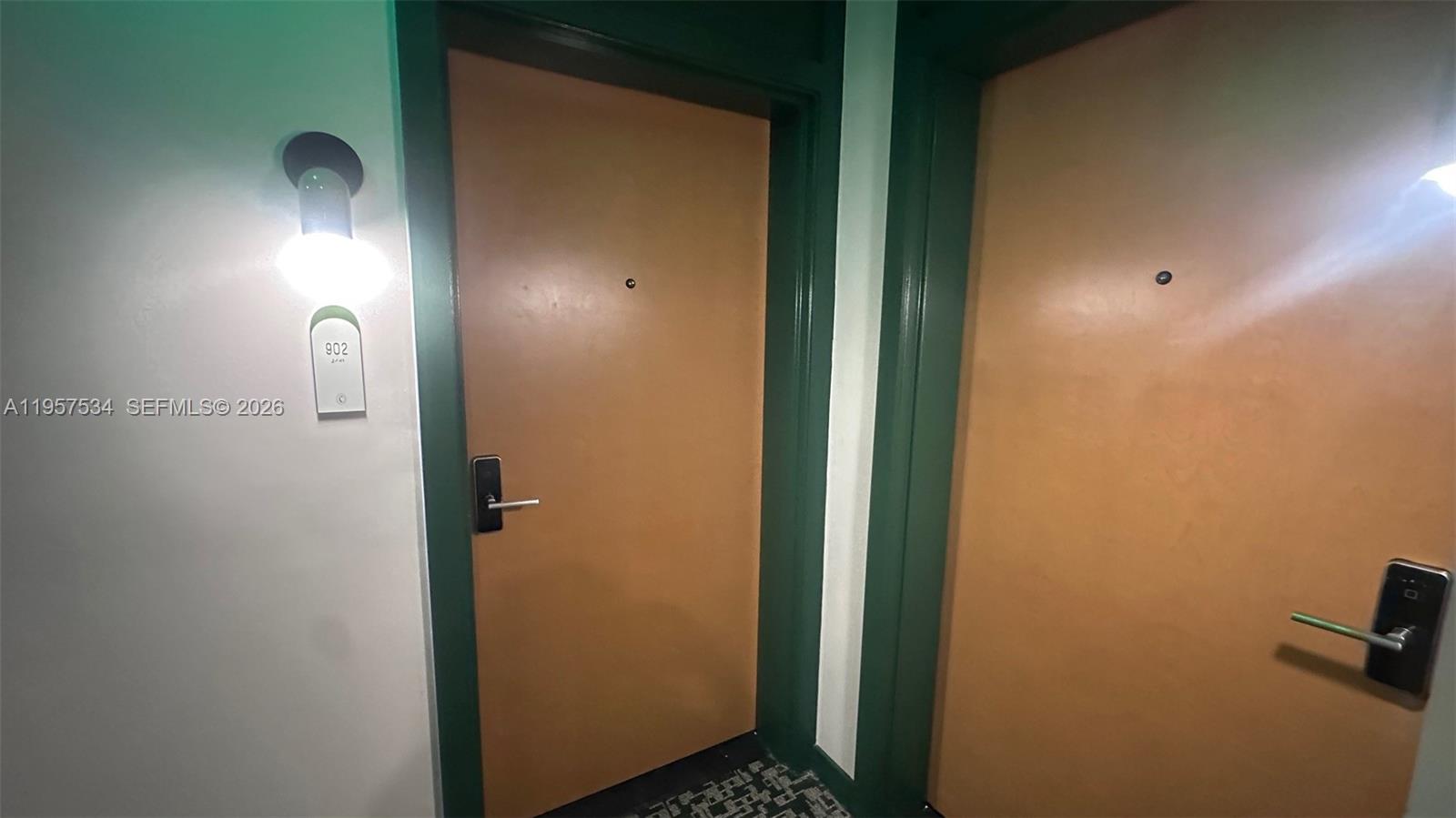 11 Northeast 6th Street, Unit 902 Miami, FL 33132 - Photo 5 of 57