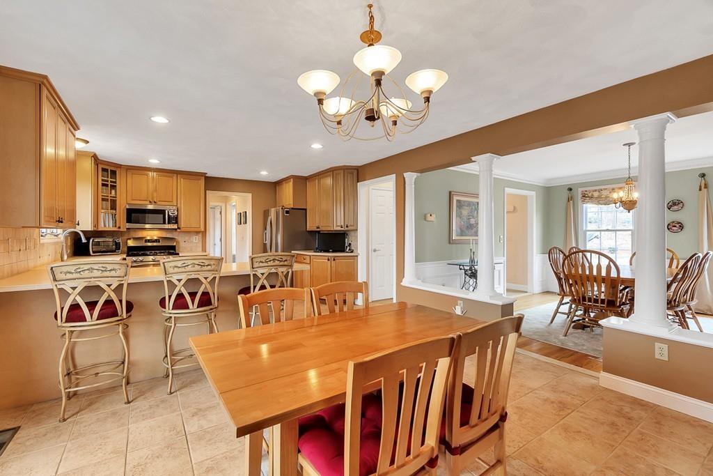 32 Hamilton Road Peabody, MA 01960 - Photo 12 of 42 Gallery Image 12