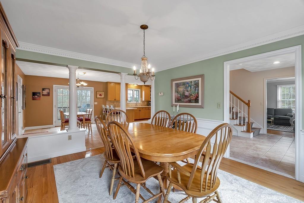 32 Hamilton Road Peabody, MA 01960 - Photo 6 of 42 Gallery Image 6