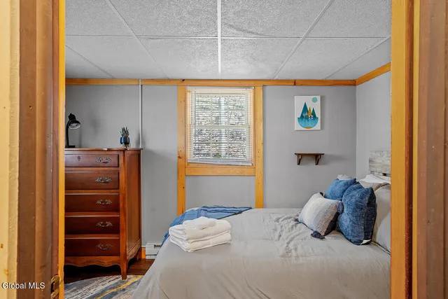 $799,999 | 858 South Shore Road, Edinburg, NY 12134