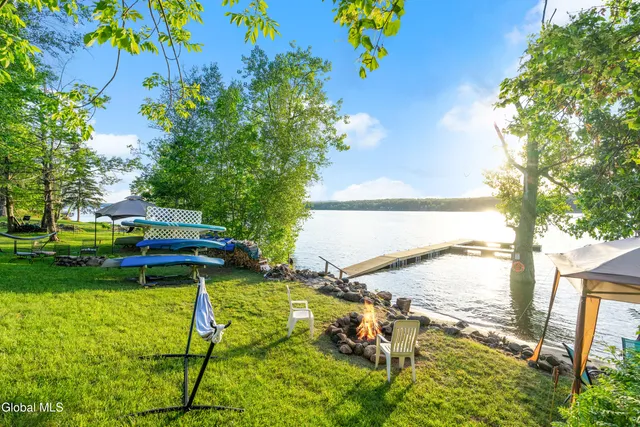 $799,999 | 858 South Shore Road, Edinburg, NY 12134