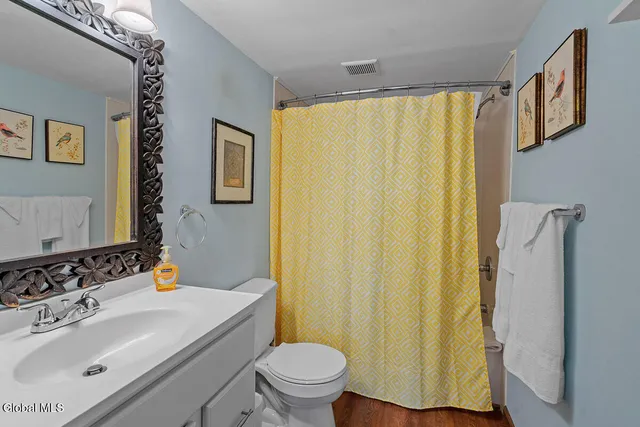 $799,999 | 858 South Shore Road, Edinburg, NY 12134