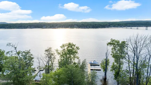 $799,999 | 858 South Shore Road, Edinburg, NY 12134