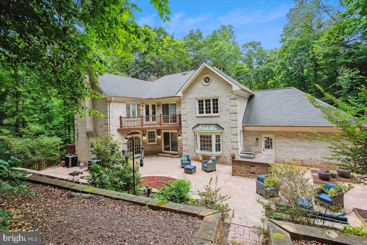 12221 Chapel Road Clifton, VA 20124 - Photo 2 of 93 Expansive Paver Patio with Custom Grilling Station