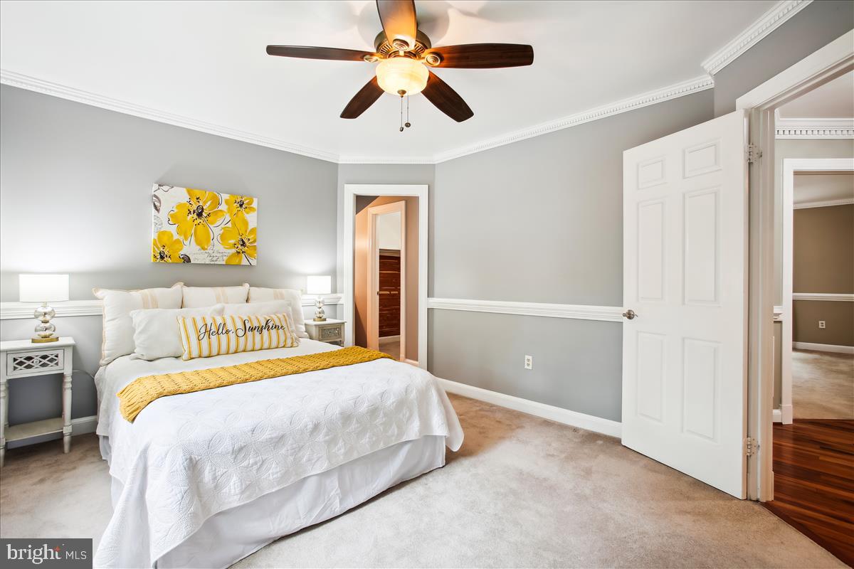 12221 Chapel Road Clifton, VA 20124 - Photo 47 of 93 3rd Upper Level Bedroom with Vanity