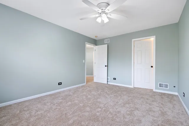 $475,000 | 2197 Wilson Creek Circle, Aurora, IL 60503