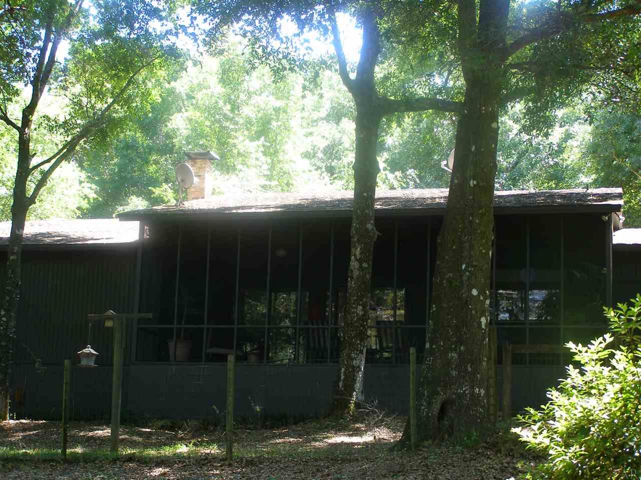 4924 Shell Road Milton, FL 32583 - Photo 7 of 46